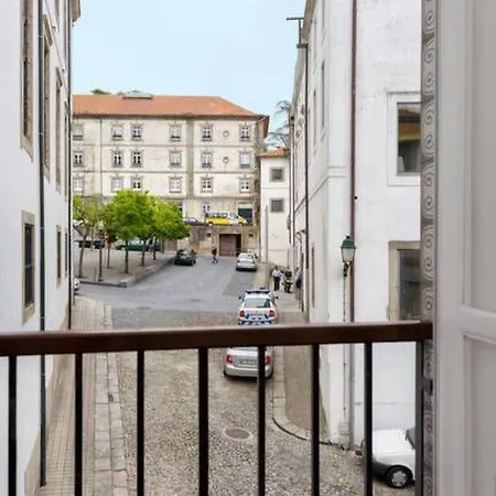 Opo Domus Mit Balkon By Interhome Oporto